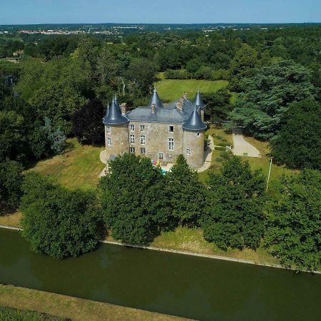Chateau De La Frogerie Maulévrier Exteriör bild