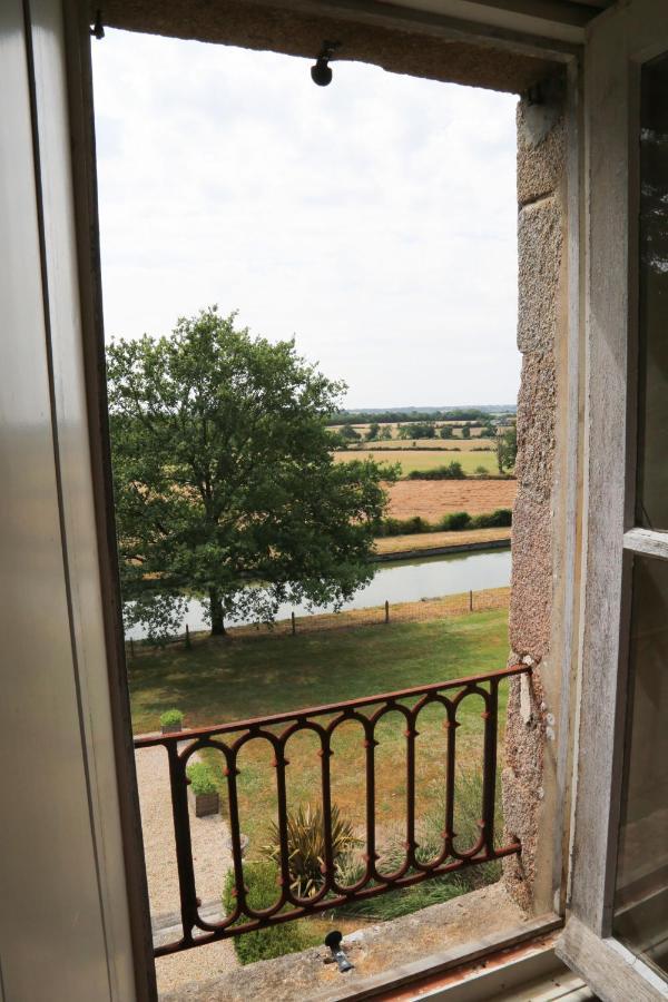 Chateau De La Frogerie Maulévrier Exteriör bild