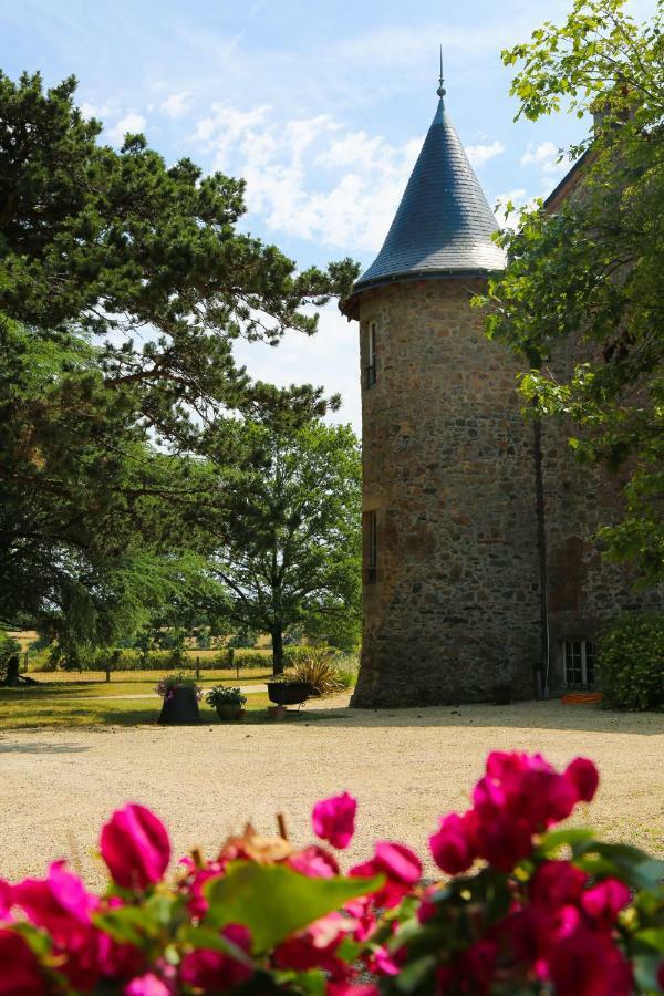 Chateau De La Frogerie Maulévrier Exteriör bild